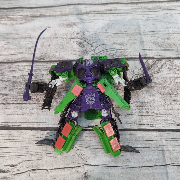 Hasbro Transformers Legacy Decepticon Tarn Action Figure – Unisex - Picture 7 of 8